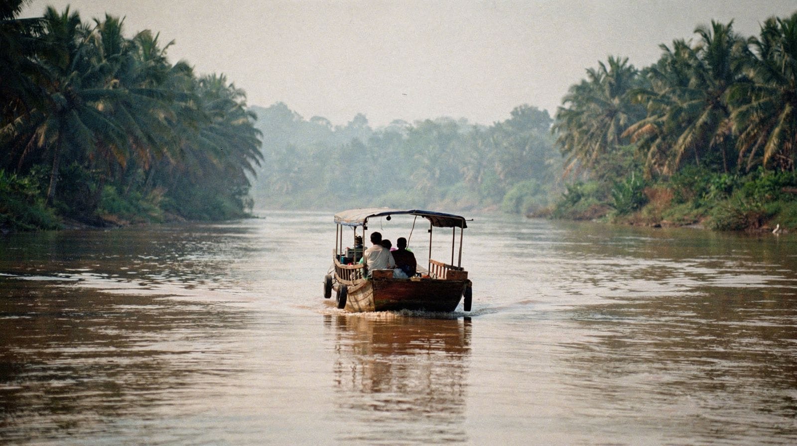 Getting to the Mekong Delta and the Coast: Bus, Van or Boat