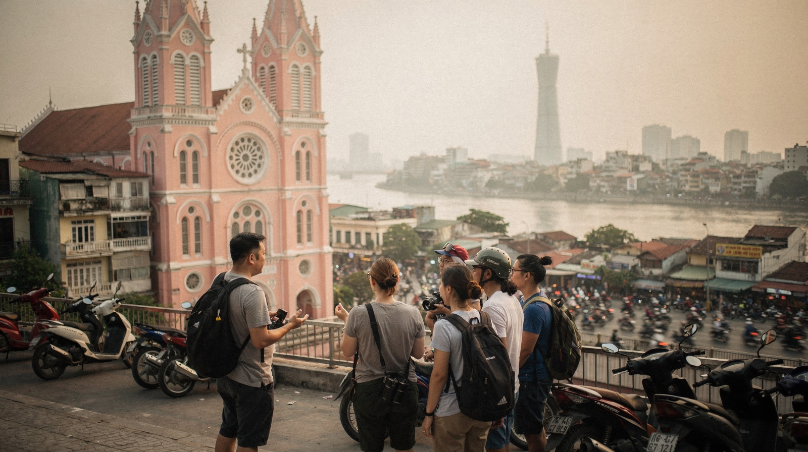 A Walking Tour of Central Ho Chi Minh City