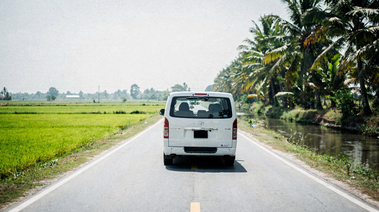 Long-Distance Transfers from Ho Chi Minh City to Mui Ne or the Mekong Delta