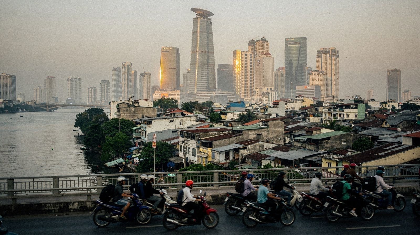 Seven-Day South Vietnam Grand Loop: Saigon to Mui Ne